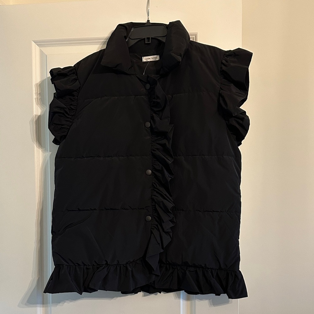 Black Ruffled Sleeveless Puffer Vest